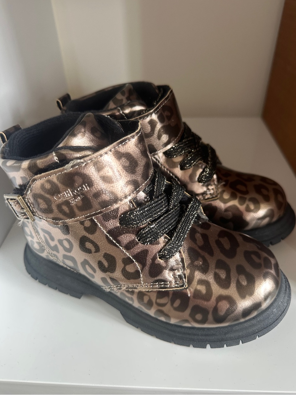♥️ 🆕 Oshkosh Leopard Print Metallic Ankle Boots - Bronze Girls Size 11